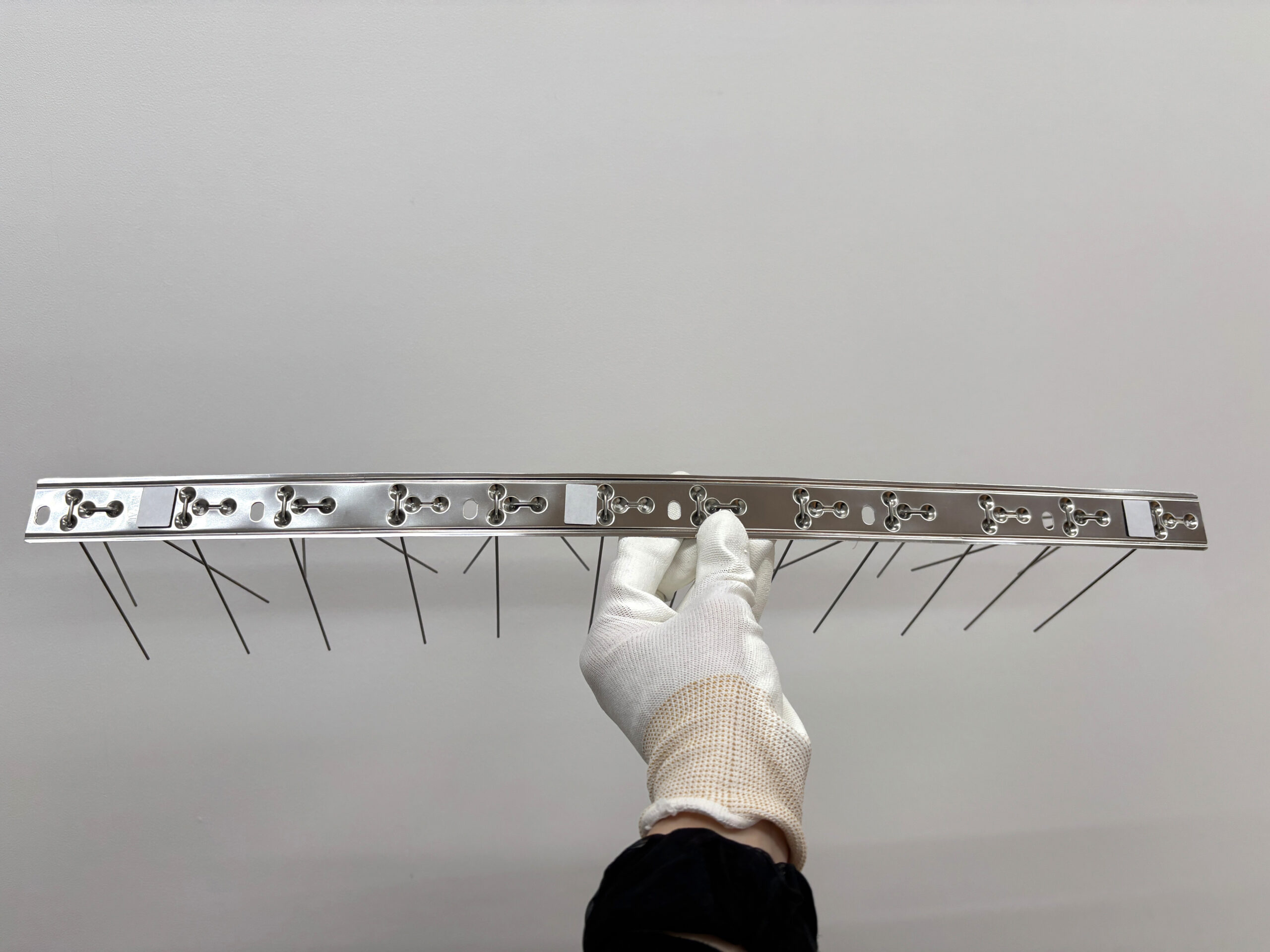 ピーコンスパイクVST-50cm×50本/25m分/1ケース- | 日本鳩対策センター 